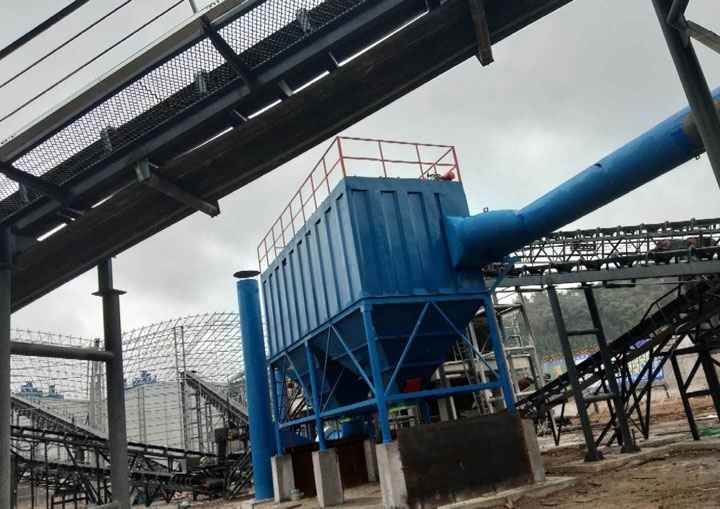 礦山破碎系統布袋除塵器(圖1) 礦山破碎系統布袋除塵器(圖1)