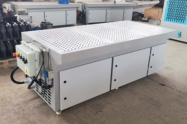 打磨除塵工作臺移動式與固定式區別在哪里？