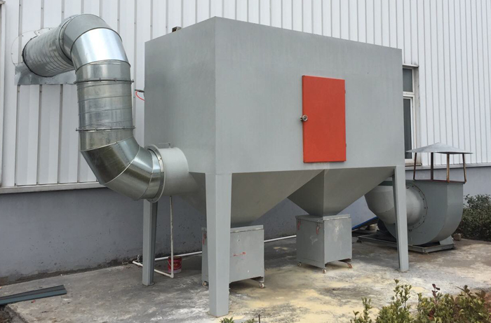 LMC型濾筒脈沖除塵器(圖1) LMC型濾筒脈沖除塵器(圖1)