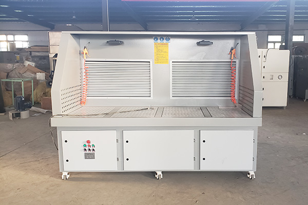 木工粉塵處理一站式搞定——木工打磨吸塵工作臺