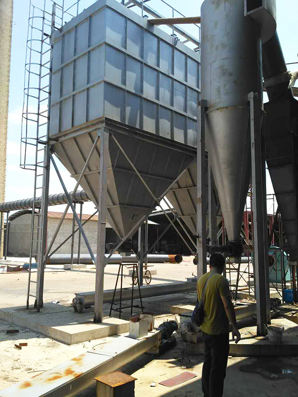 2噸木材鍋爐除煙除塵，需要上多大的除塵設備，可以具體選型嗎？