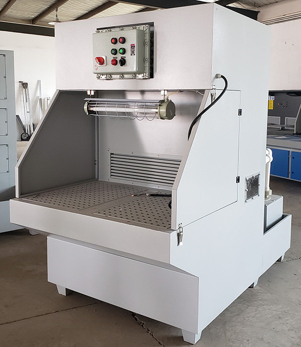 鋁合金打磨臺，濕式和干式的哪個(gè)好用？